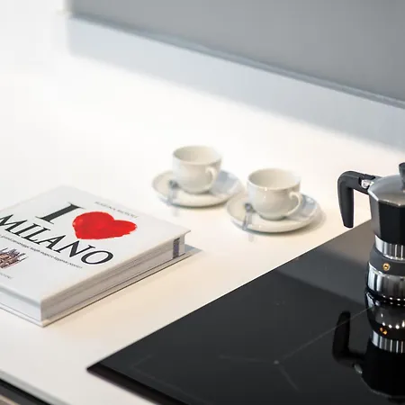 Appartement Luxurious & Spacious Flats In Duomo Milaan