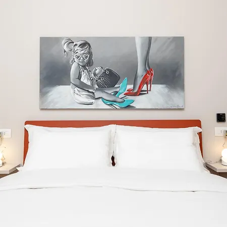 דירה Luxurious & Spacious Flats In Duomo מילאנו