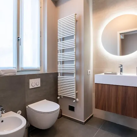 Apartman Luxurious & Spacious Flats In Duomo